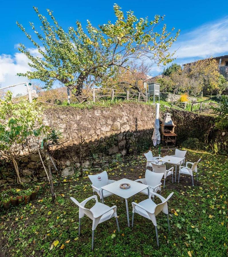 Apartamentos & Casa Rural Boada Con Jardin Interior Y Barbacoa Villamiel Extérieur photo