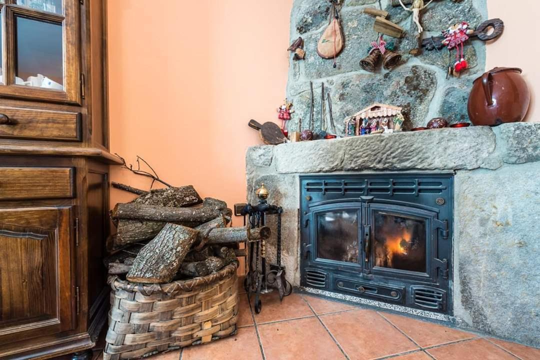 Apartamentos & Casa Rural Boada Con Jardin Interior Y Barbacoa Villamiel Extérieur photo